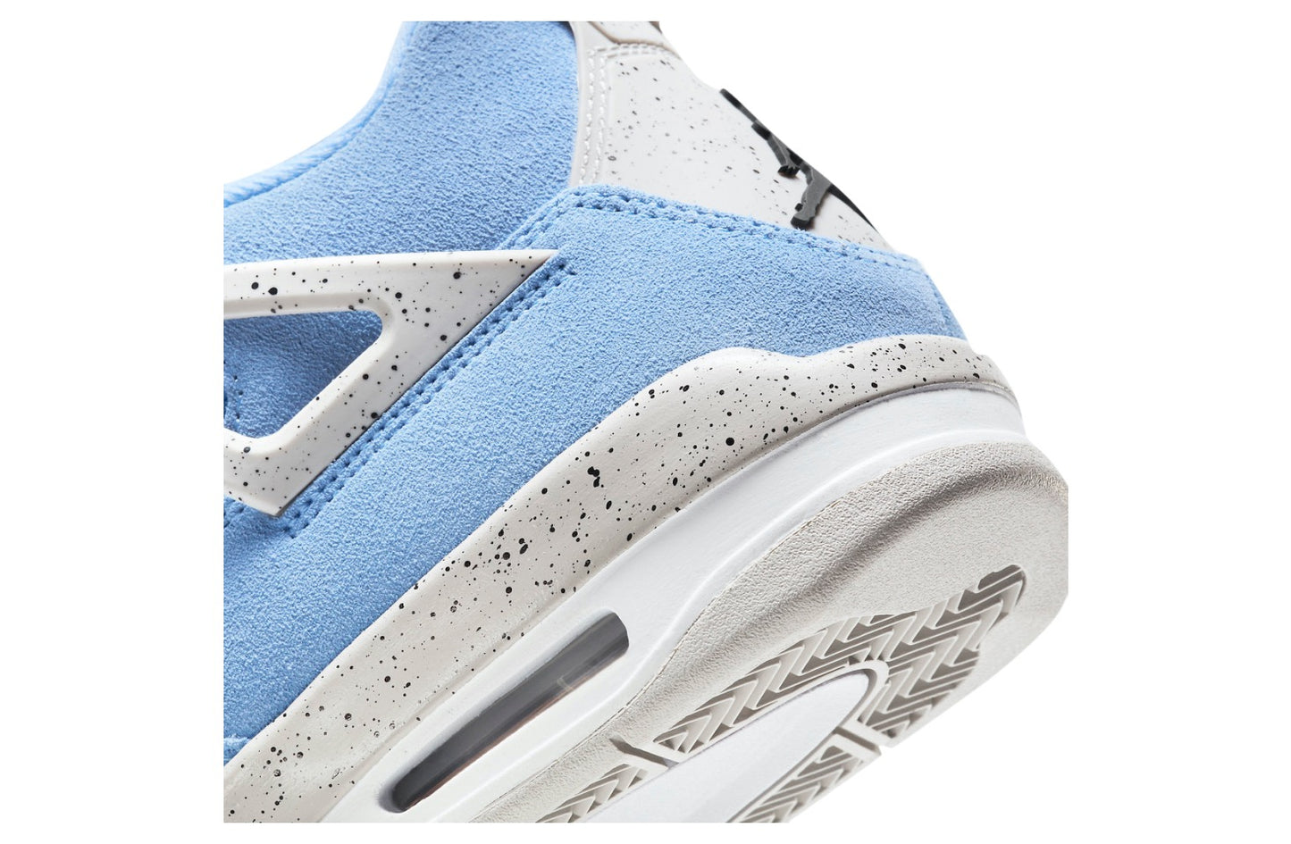 Air Jordan 4 University Blue