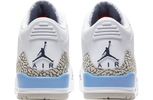 Air Jordan 3 UNC
