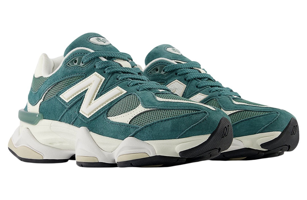 Mens New Balance 9060 New Spruce / White