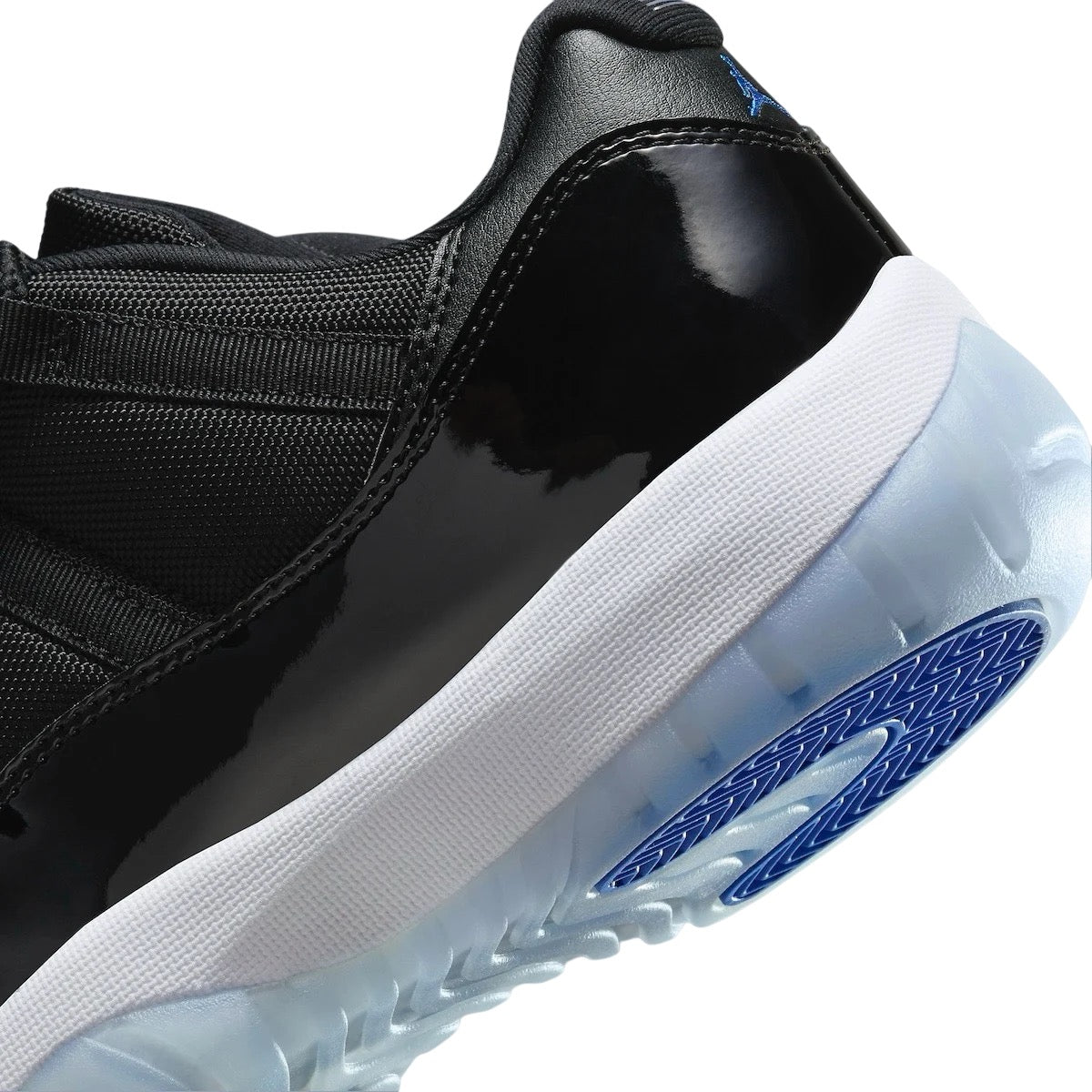 Air Jordan 11 Low Space Jam