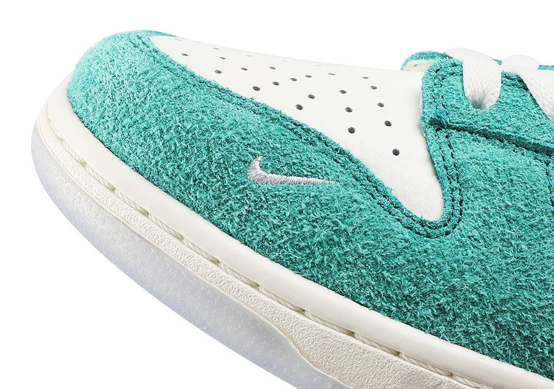 Kasina X Nike Dunk Low Neptune Green