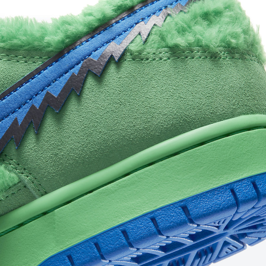 Grateful Dead X Nike SB Dunk Low Green Bear