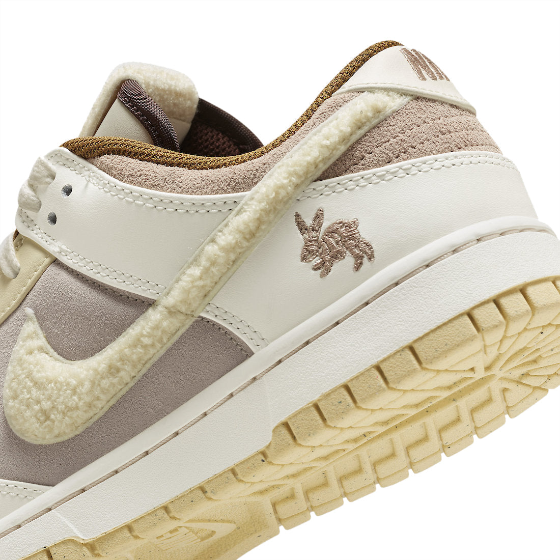 Nike Dunk Low Year Of The Rabbit Brown