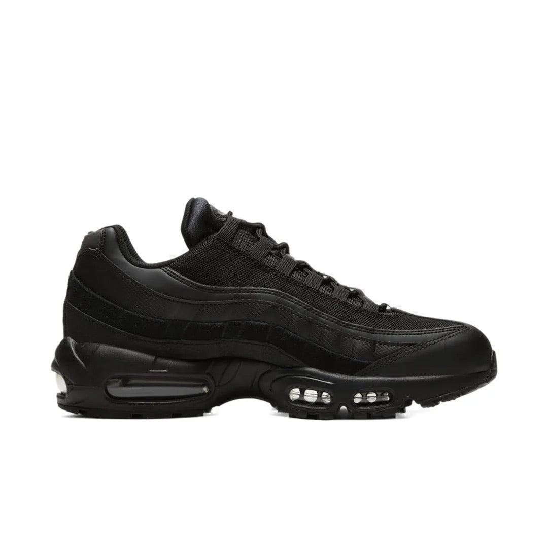 Nike - Air Max 95 Essential 'Triple Black 20/23'