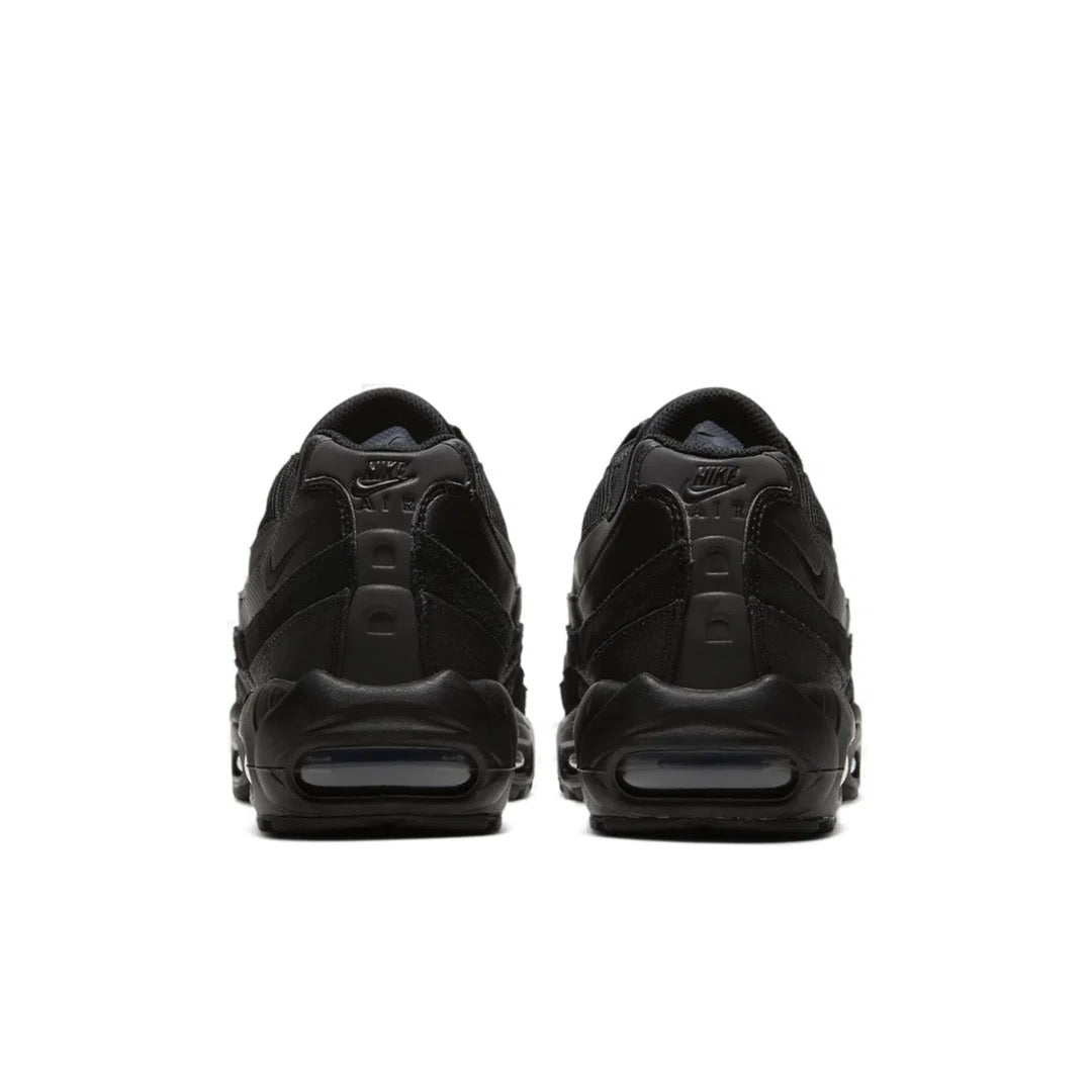 Nike - Air Max 95 Essential 'Triple Black 20/23'