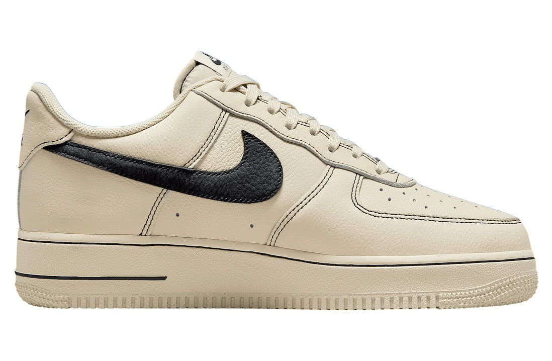 Nike Air Force 1 Low Light Khaki / Black
