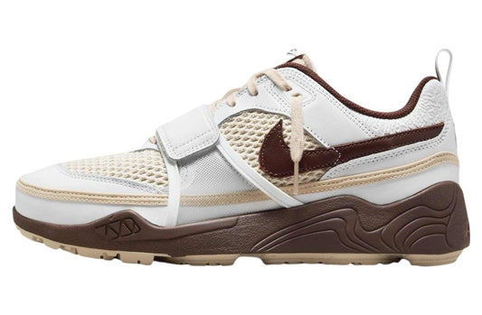 Travis Scott x Nike Zoom Field Jaxx Light Chocolate