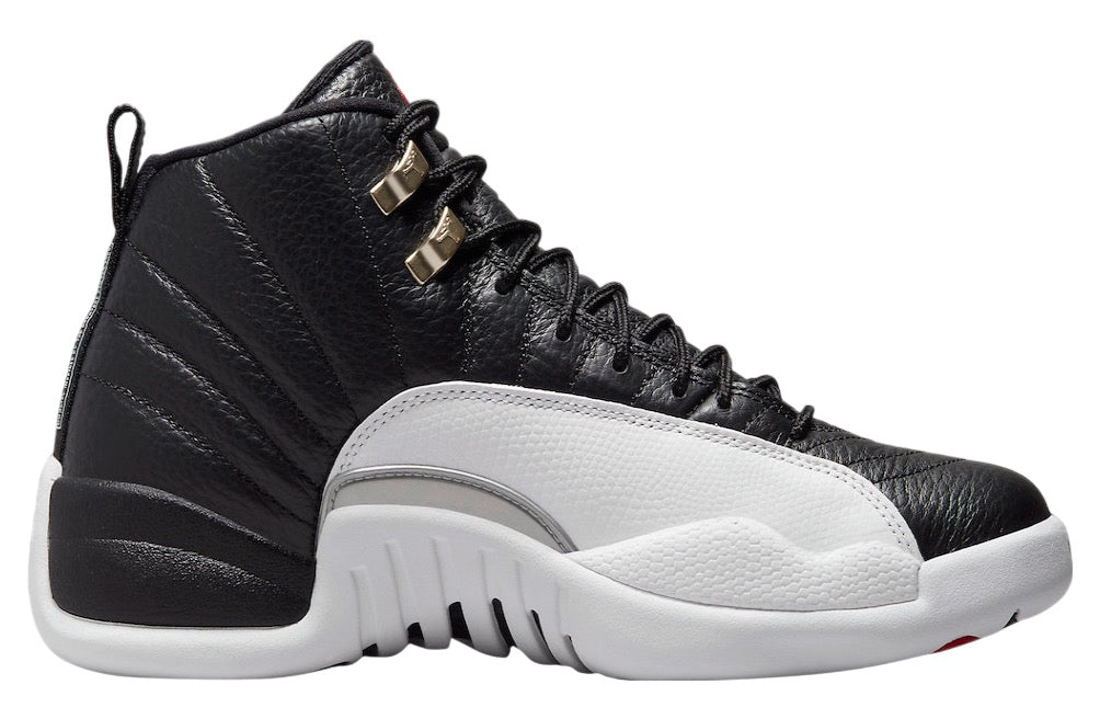 Air Jordan 12 Playoffs 2022