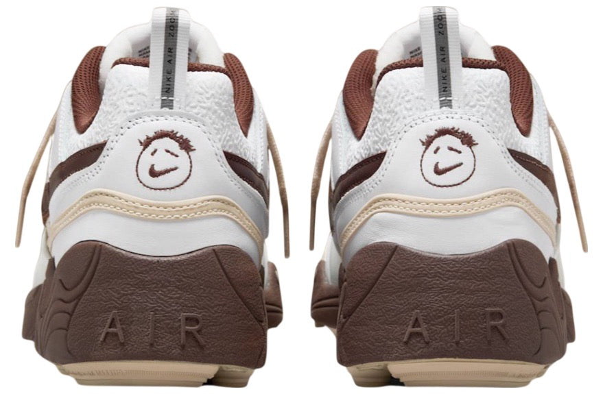 Travis Scott x Nike Zoom Field Jaxx Light Chocolate