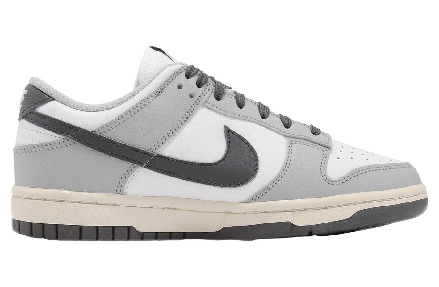 Nike Dunk Low Light Smoke Grey