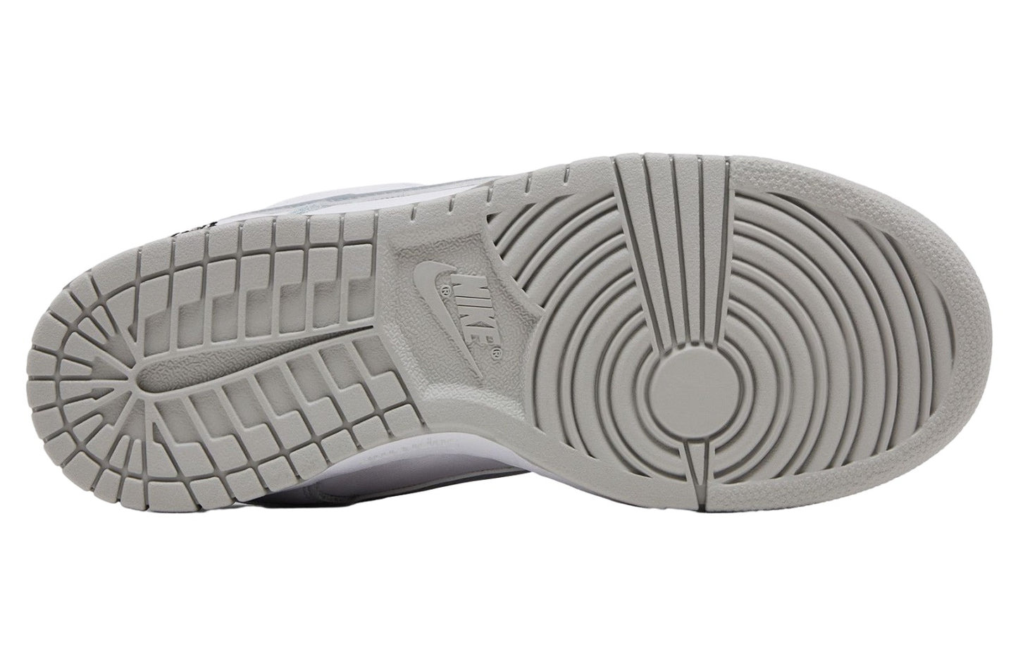 Supreme x Nike SB Dunk Low White / Metallic Silver-White