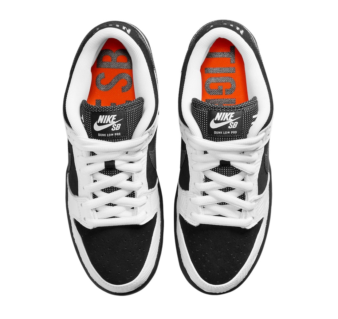 TIGHTBOOTH x Nike SB Dunk Low