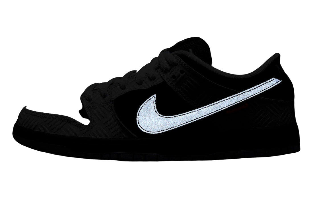 TIGHTBOOTH x Nike SB Dunk Low