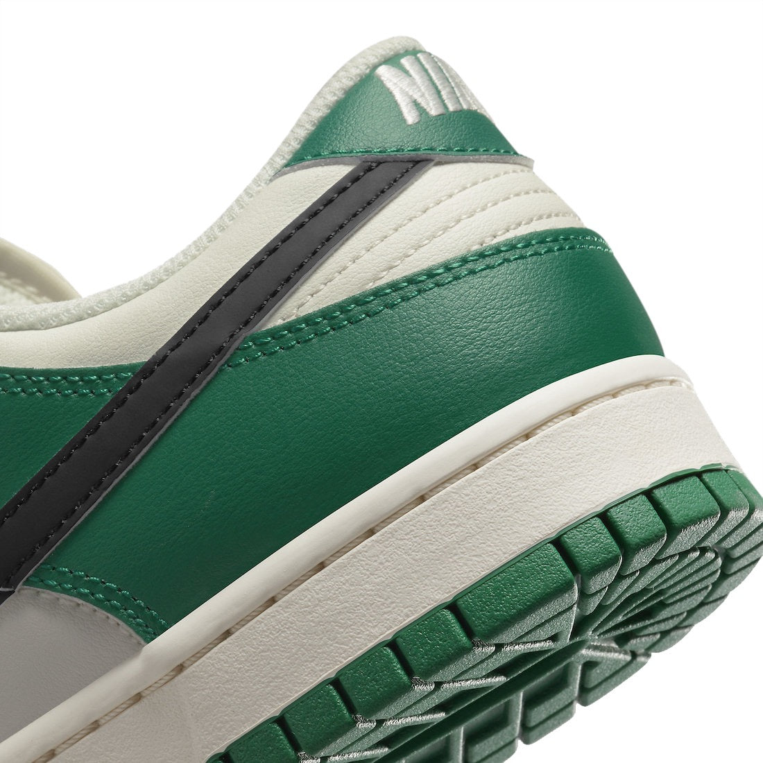 Nike Dunk Low SE Lottery Malachite