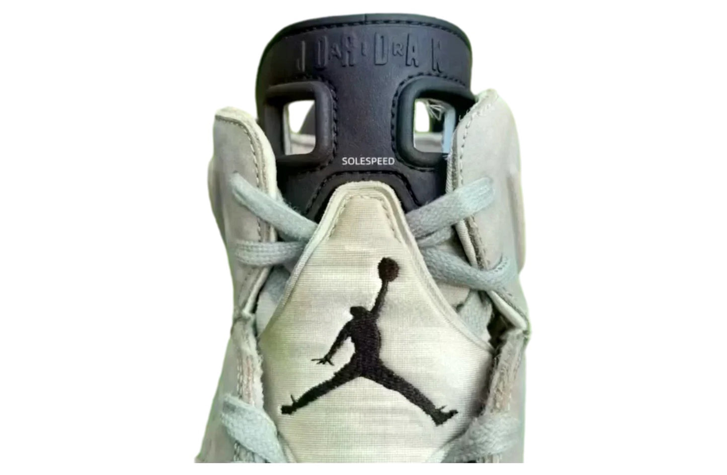 A Ma Maniere x Air Jordan 6 Sail / Black