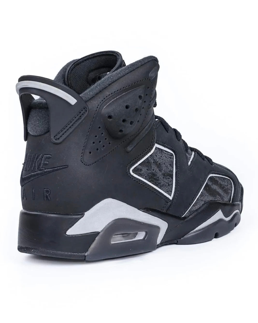 Air Jordan 6 Retro Cap and Gown