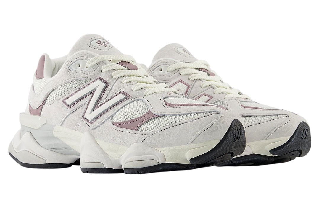 New Balance 9060 Grey Matter / Ice Wine