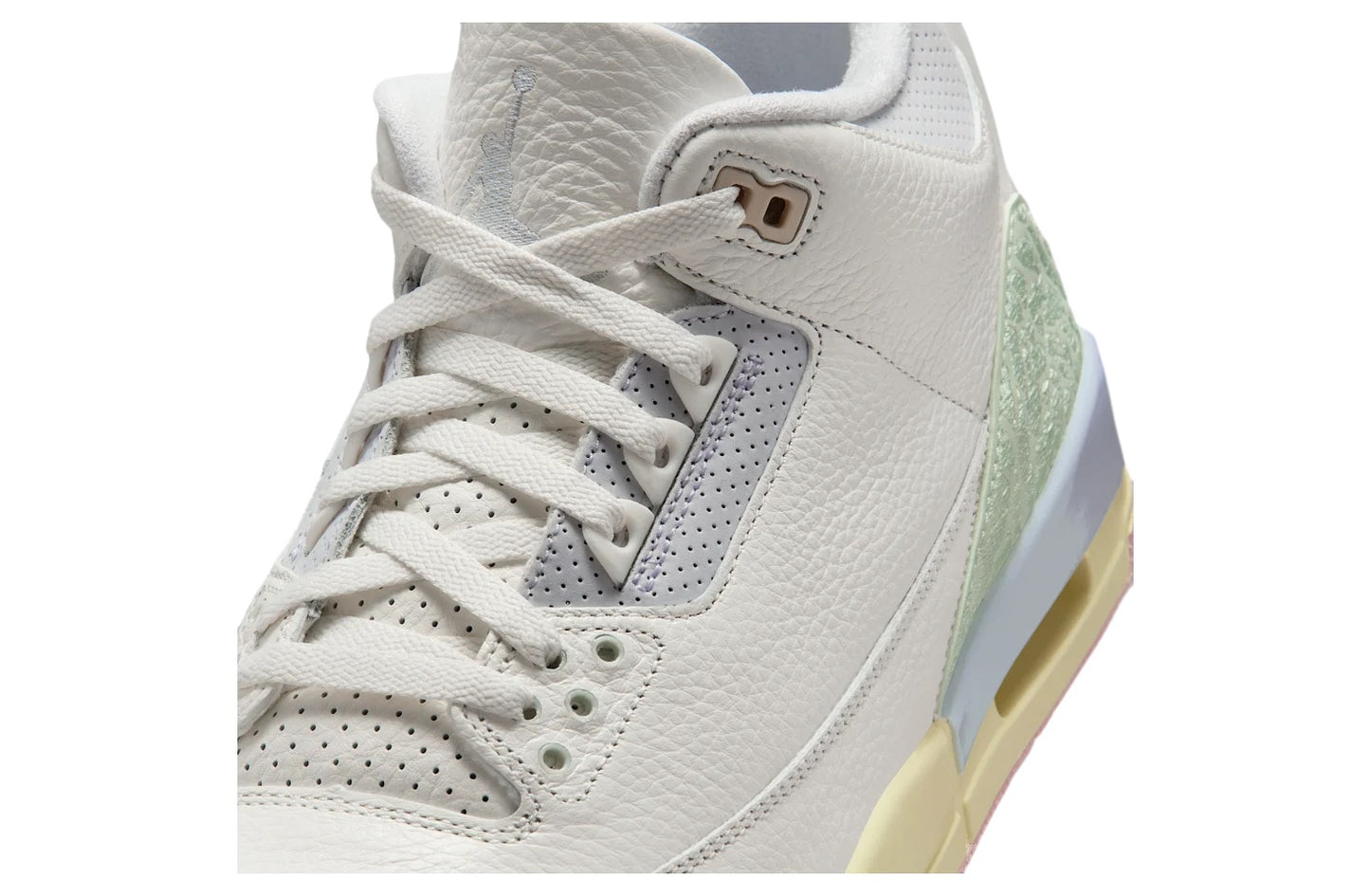 Air Jordan 3 OG Spring Is In The Air