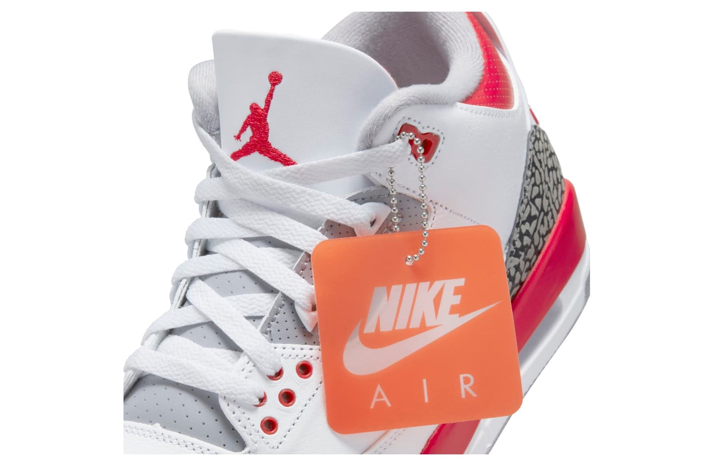 Air Jordan 3 OG Fire Red 2022