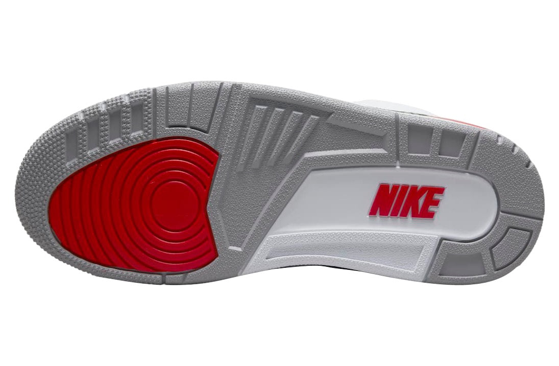 Air Jordan 3 OG Fire Red 2022