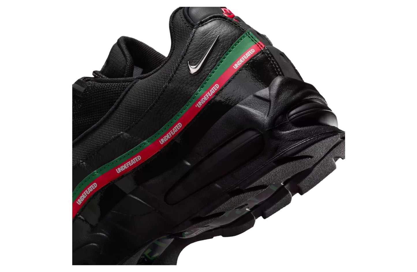 Undefeated x Nike Air Max 95 Black / Metallic Silver