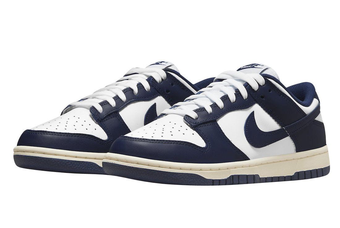 Nike Dunk Low Vintage Navy (WMNS)