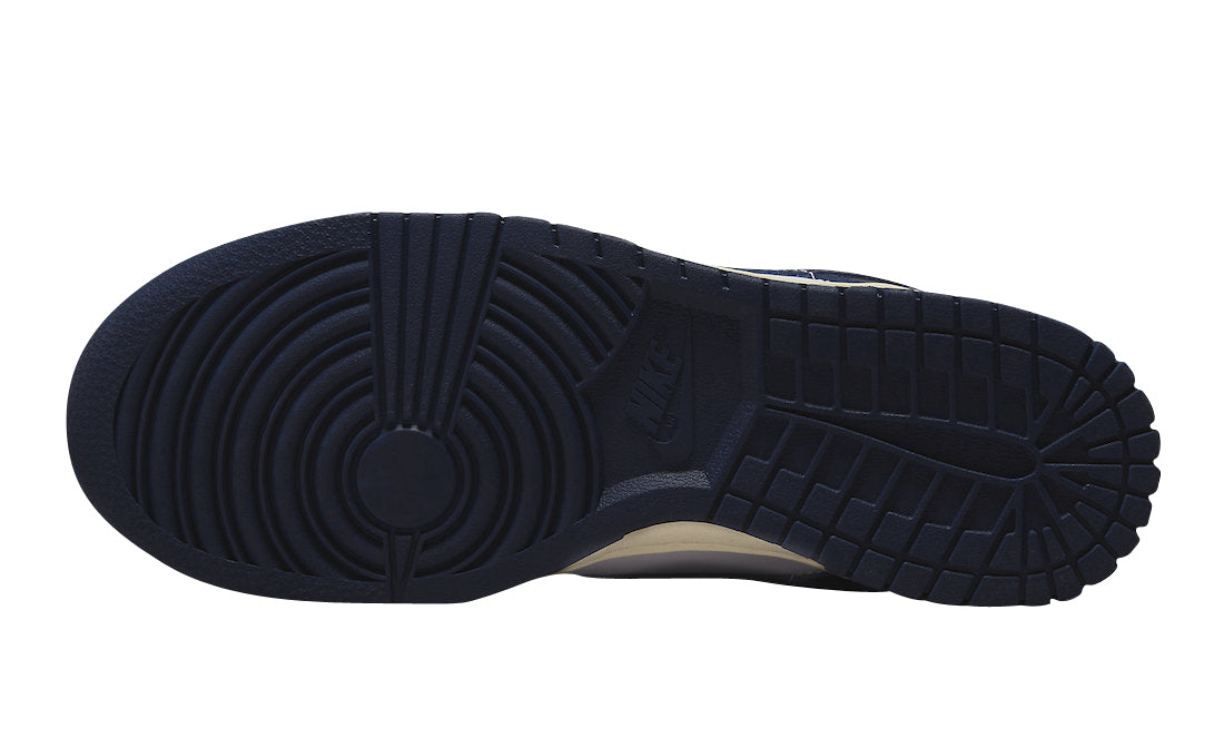 Nike Dunk Low Vintage Navy (WMNS)