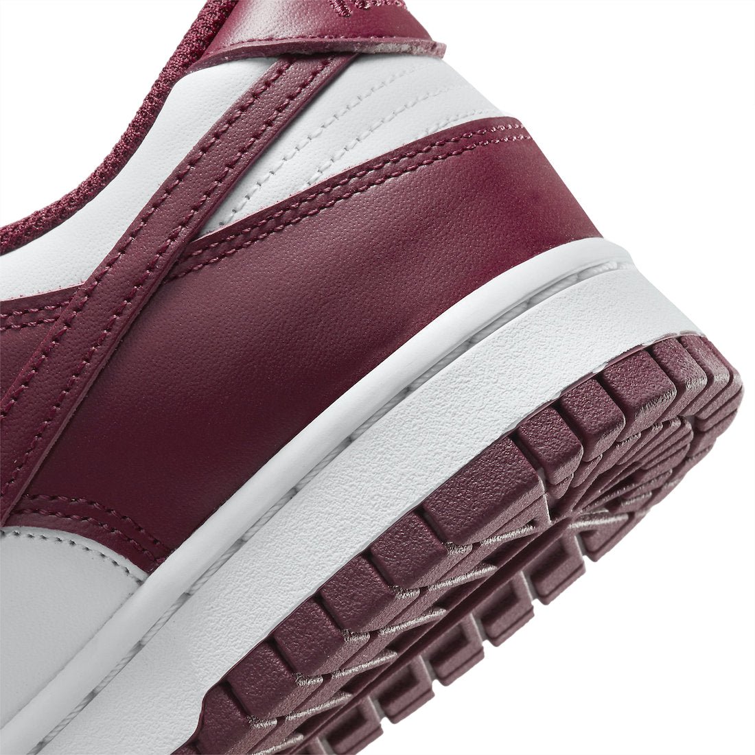 Nike Dunk Low Bordeaux (Dark Beetroot) (WMNS)
