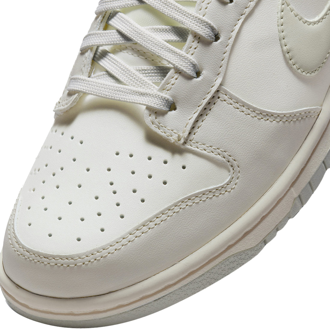 Nike Dunk Low Light Bone (WMNS)