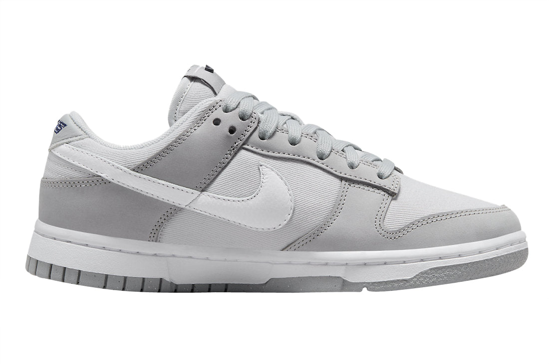 Nike Dunk Low Light Smoke Grey (WMNS)